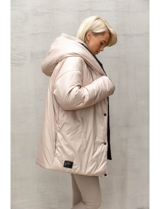 Картинка Чорно-бежева куртка